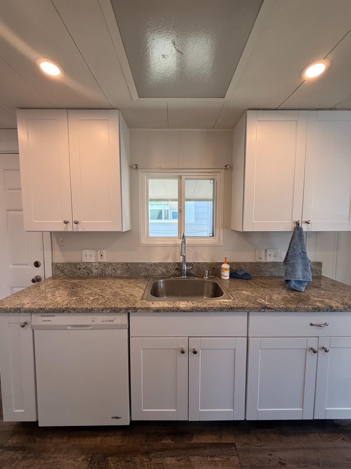 Detail Gallery Image 17 of 28 For 3725 Arroyo Seco Ln 75, North Highlands,  CA 95660 - 2 Beds | 1 Baths