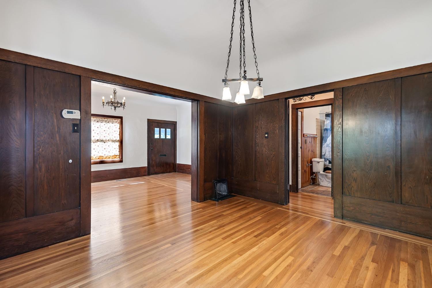 Detail Gallery Image 11 of 35 For 418 25th St, Sacramento,  CA 95816 - 3 Beds | 1 Baths