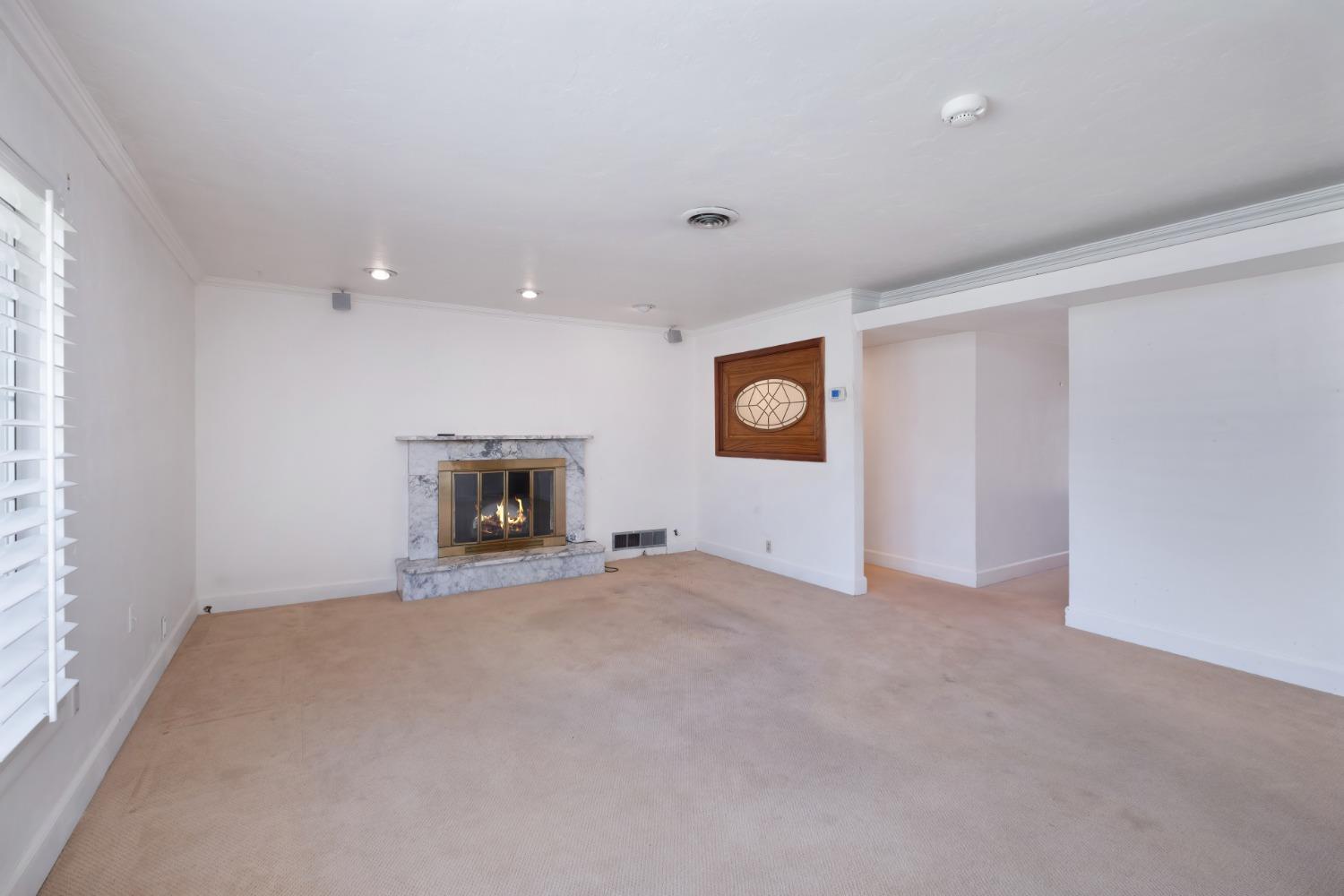 San Ysidro Way, Sacramento, California image 11