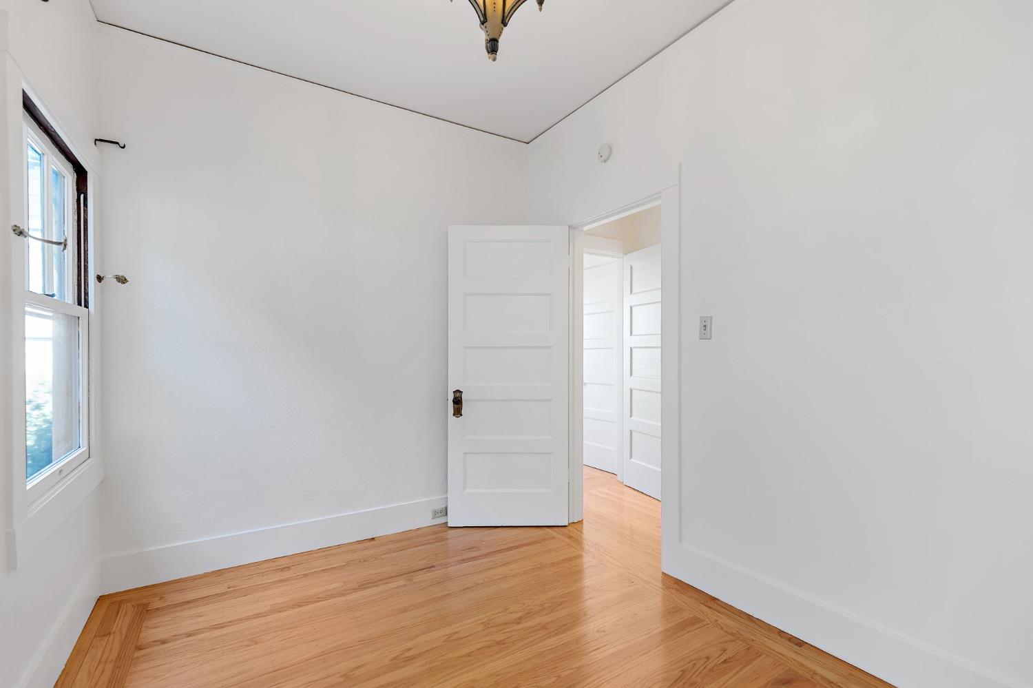 Detail Gallery Image 24 of 35 For 418 25th St, Sacramento,  CA 95816 - 3 Beds | 1 Baths