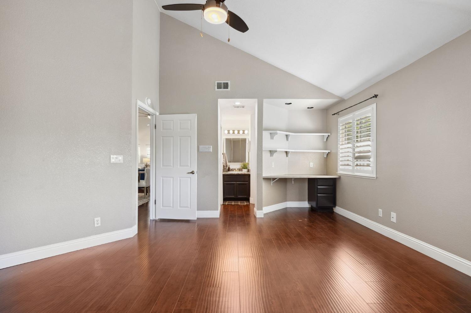 Detail Gallery Image 25 of 46 For 4006 Canyon Dr, Fair Oaks,  CA 95628 - 5 Beds | 4 Baths