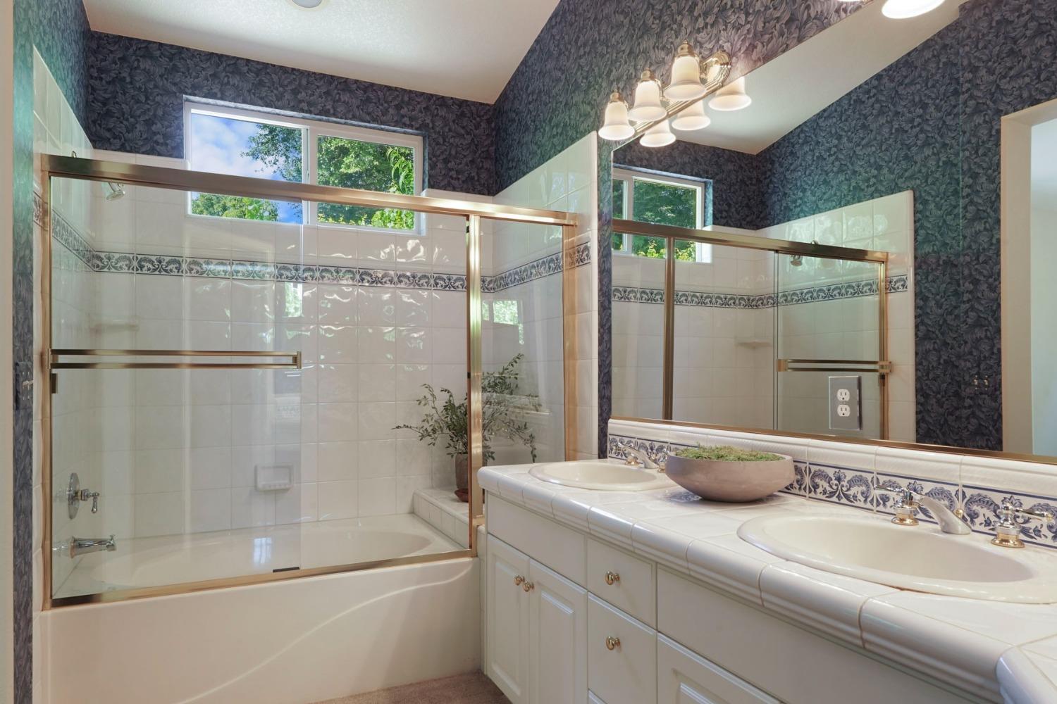 Detail Gallery Image 36 of 48 For 2607 W Elm St, Lodi,  CA 95242 - 3 Beds | 2 Baths