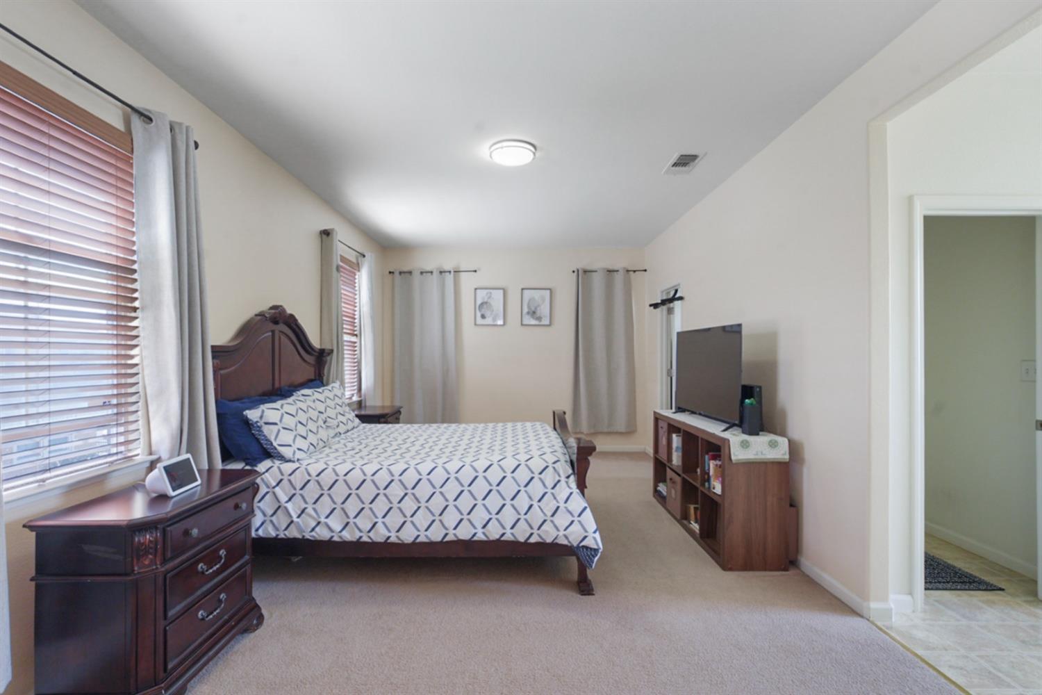Detail Gallery Image 16 of 32 For 17263 S Bell Post Ln, Lathrop,  CA 95330 - 4 Beds | 2/1 Baths