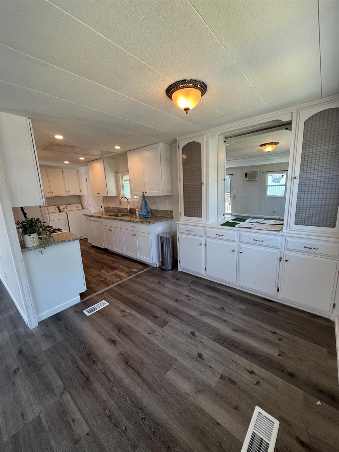 Detail Gallery Image 14 of 28 For 3725 Arroyo Seco Ln 75, North Highlands,  CA 95660 - 2 Beds | 1 Baths