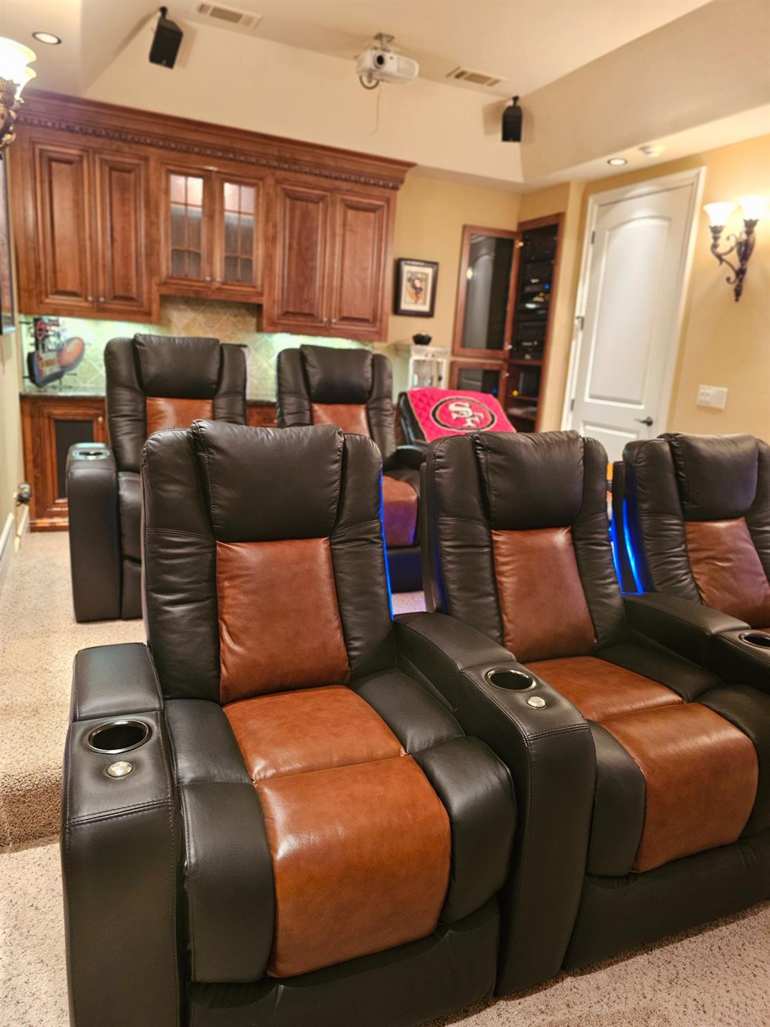 Detail Gallery Image 65 of 71 For 8618 Hawkstone Ct, Roseville,  CA 95747 - 4 Beds | 4/1 Baths