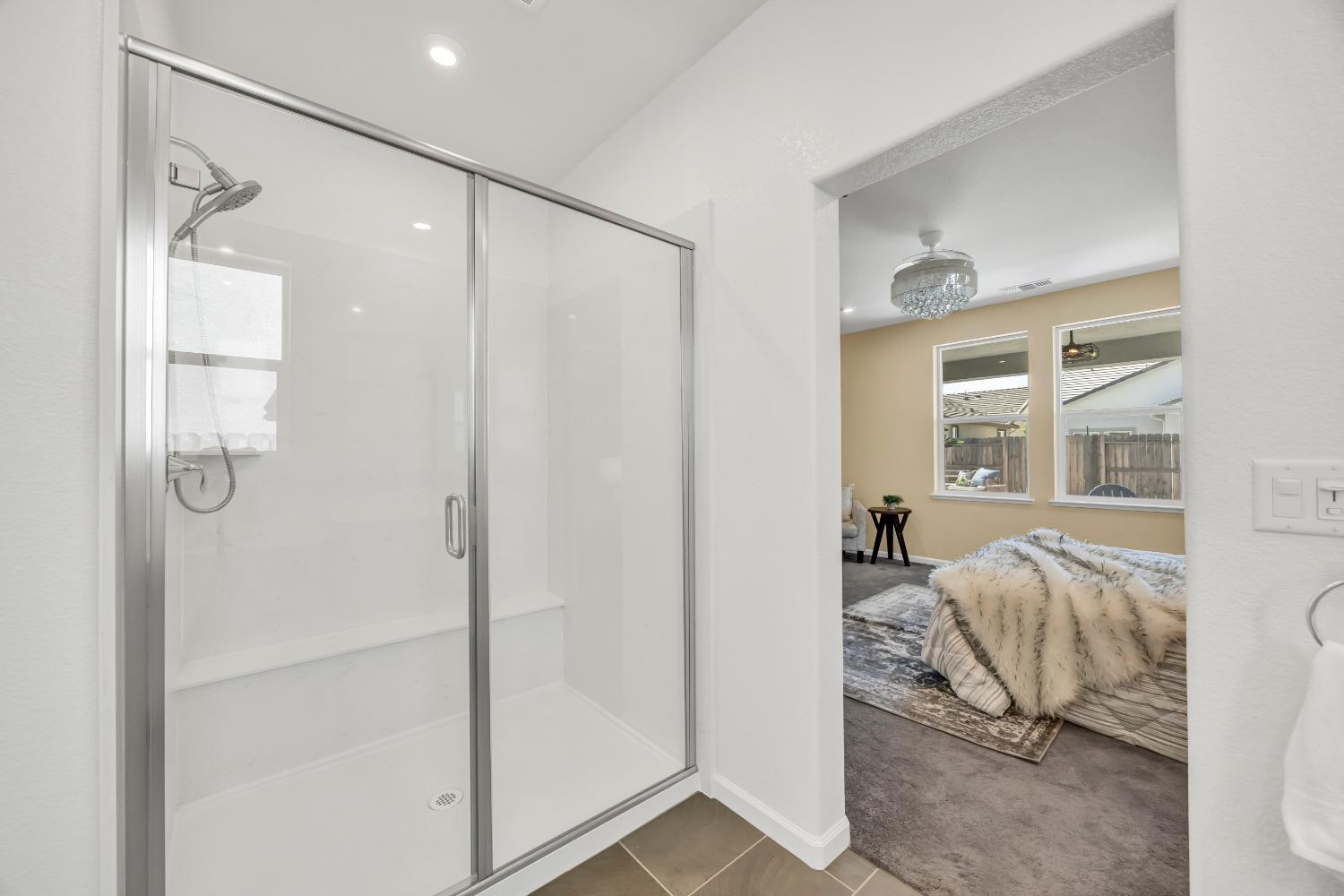 Detail Gallery Image 28 of 42 For 3087 Ridgecrest Dr, Lincoln,  CA 95648 - 3 Beds | 2 Baths