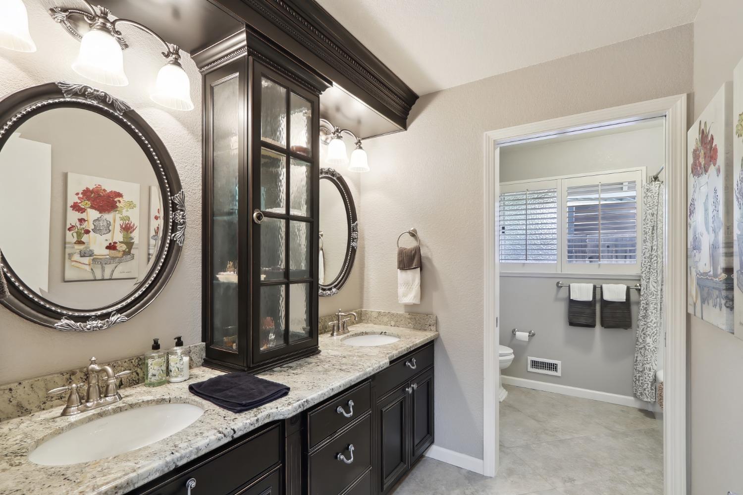 Detail Gallery Image 25 of 50 For 3305 Inverness Ct, Sacramento,  CA 95821 - 5 Beds | 3/1 Baths