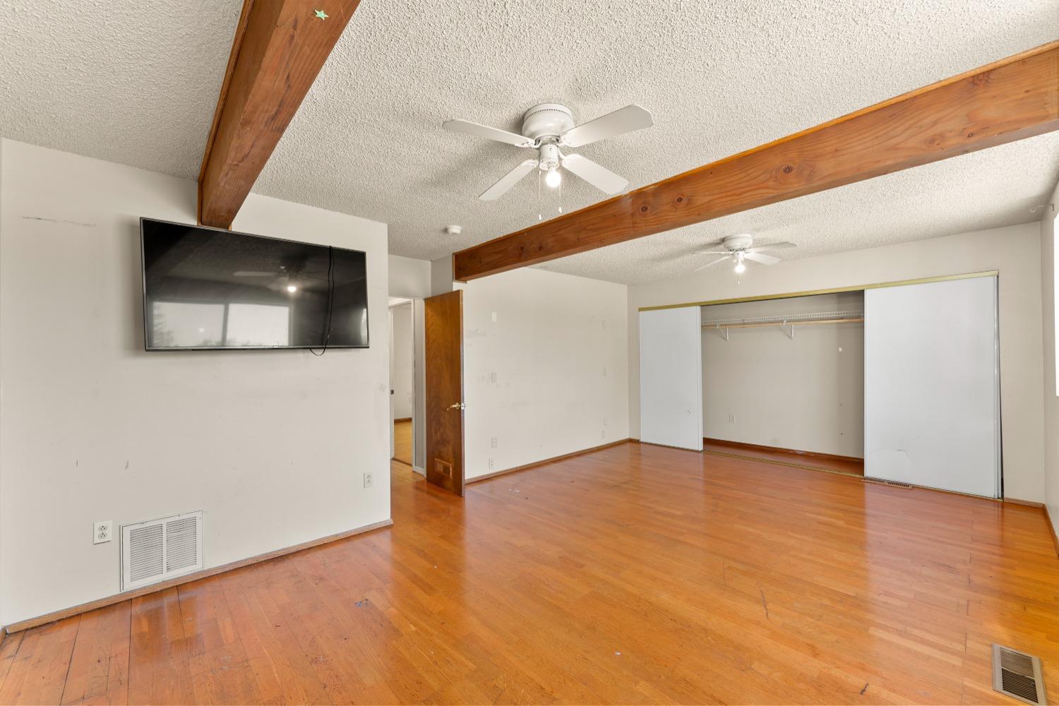 Detail Gallery Image 36 of 84 For 8905 Fredric, Sacramento,  CA 95826 - 4 Beds | 3 Baths