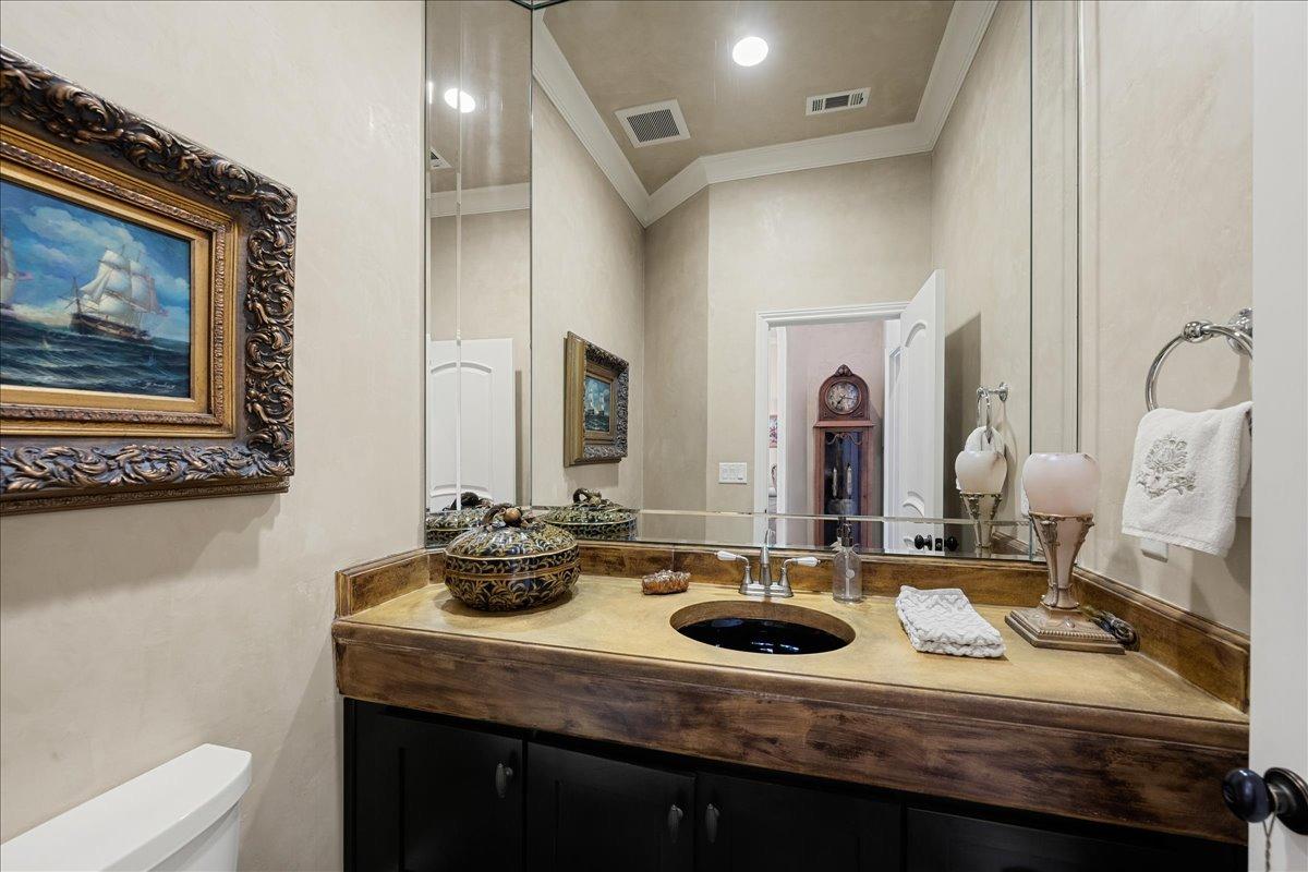 Detail Gallery Image 31 of 98 For 6340 Roller Coaster Rd, Garden Valley,  CA 95633 - 4 Beds | 3/1 Baths