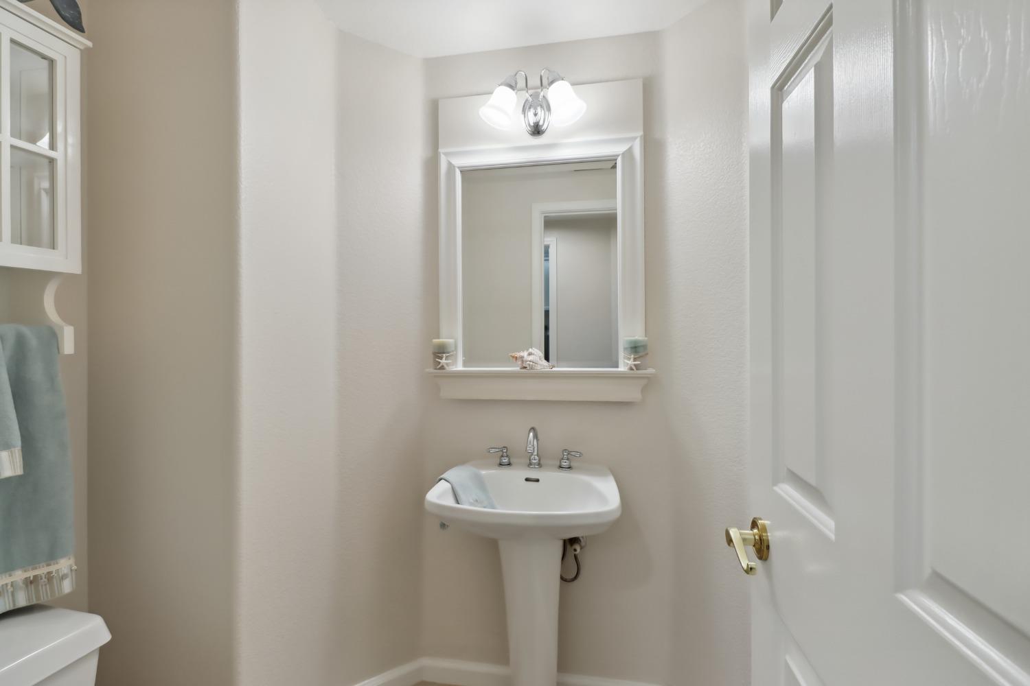 Detail Gallery Image 53 of 99 For 204 Davies Ct, Folsom,  CA 95630 - 4 Beds | 2/1 Baths
