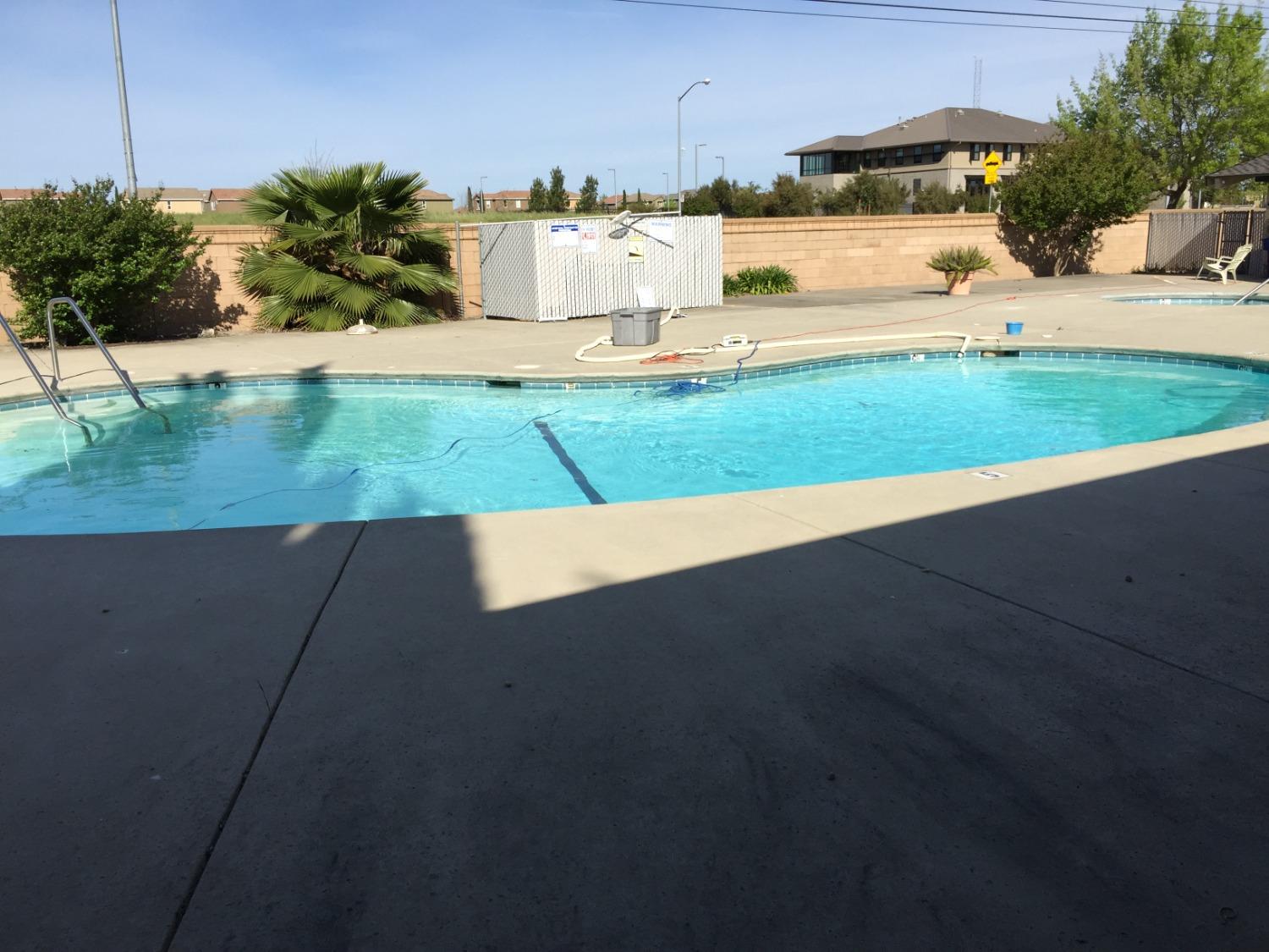 Detail Gallery Image 34 of 41 For 4216 Brookside Dr. #121, Sacramento,  CA 95834 - 2 Beds | 1 Baths