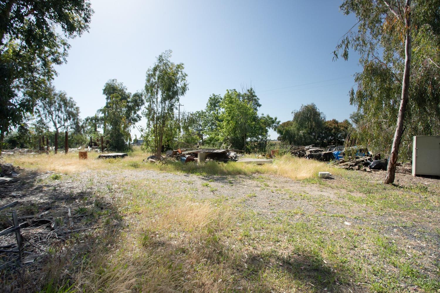 Detail Gallery Image 66 of 82 For 633 Cox Ln, Oroville,  CA 95965 - 3 Beds | 1/1 Baths