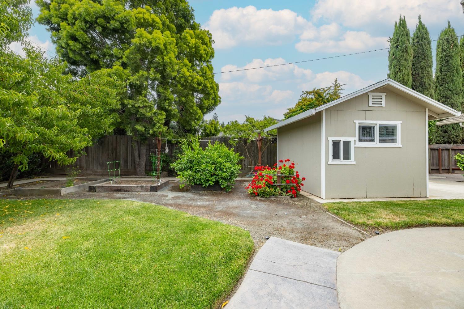 Detail Gallery Image 44 of 49 For 4161 Riviera Dr, Stockton,  CA 95204 - 3 Beds | 2 Baths