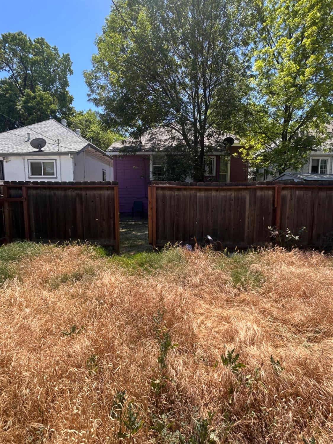 Detail Gallery Image 14 of 38 For 107 E 9th St, Tracy,  CA 95376 - 3 Beds | 2 Baths