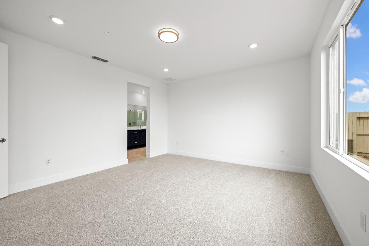 Detail Gallery Image 18 of 40 For 7000 Carbone, Roseville,  CA 95757 - 3 Beds | 2/1 Baths