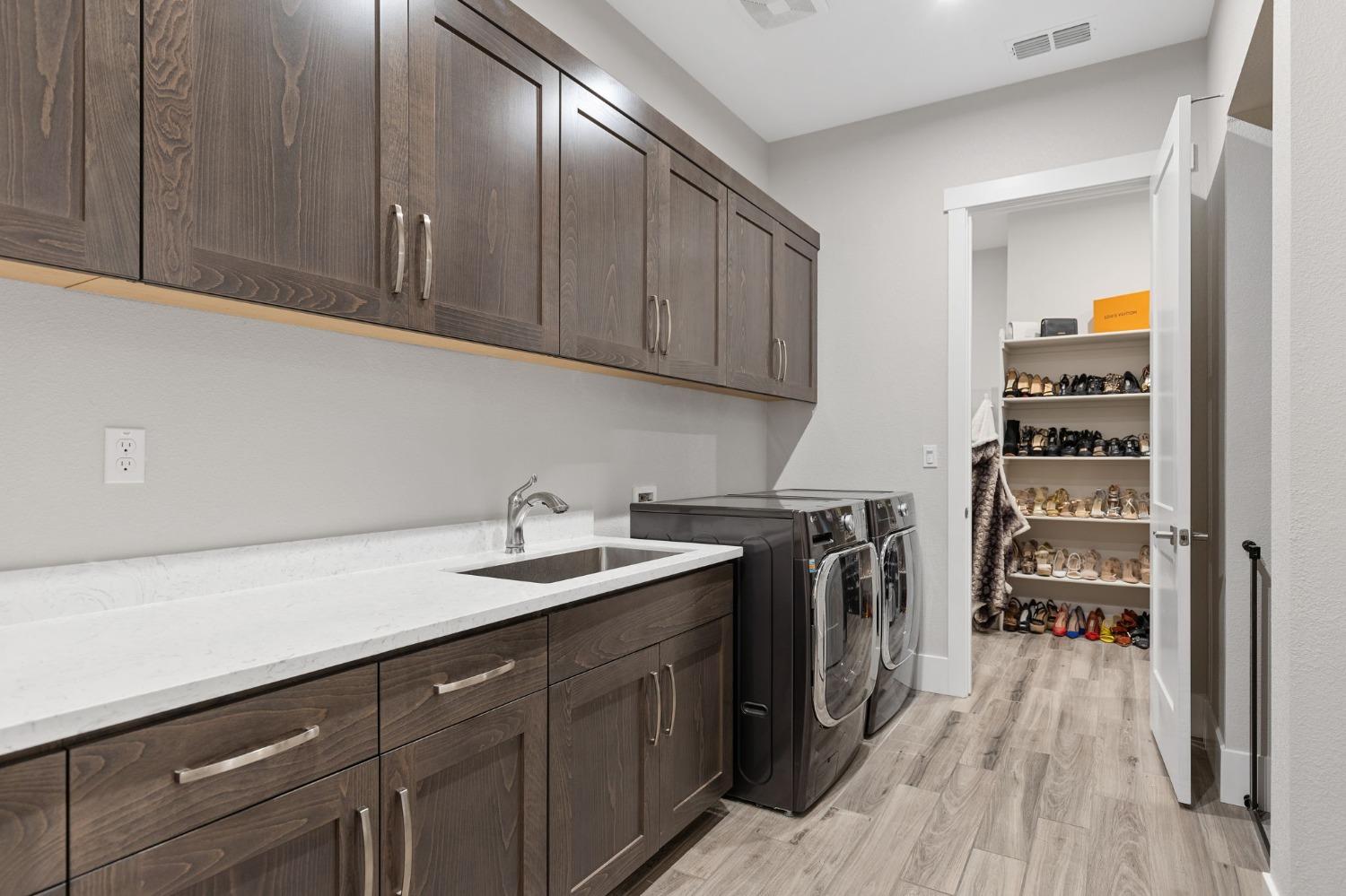 Detail Gallery Image 42 of 83 For 5125 Turnberry Dr, Lincoln,  CA 95648 - 5 Beds | 4/1 Baths