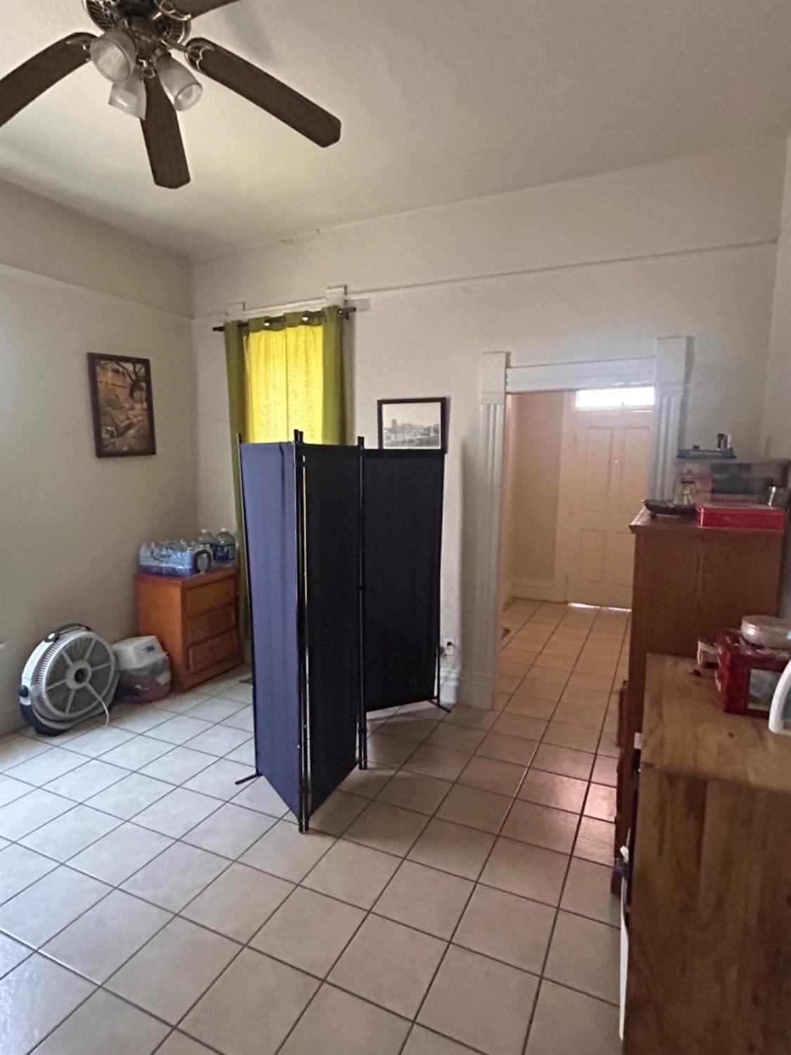 Detail Gallery Image 21 of 38 For 107 E 9th St, Tracy,  CA 95376 - 3 Beds | 2 Baths
