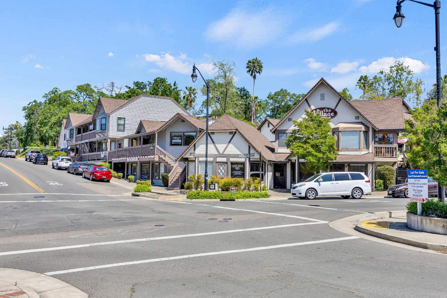 Detail Gallery Image 38 of 46 For 4006 Canyon Dr, Fair Oaks,  CA 95628 - 5 Beds | 4 Baths