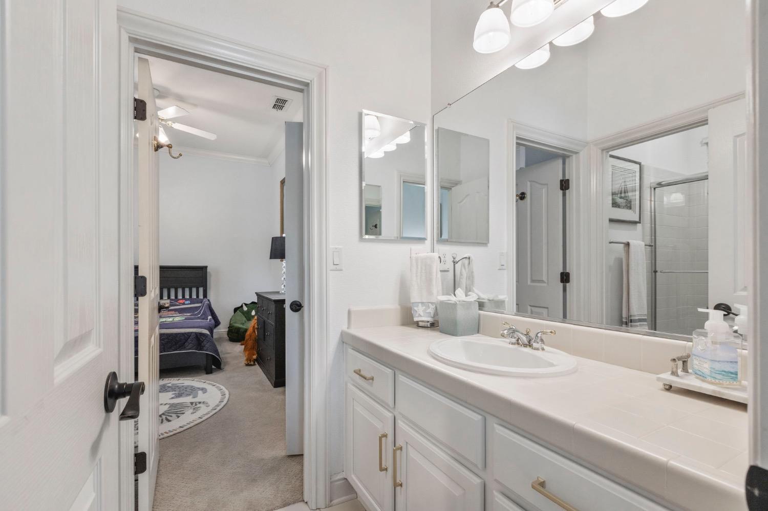 Detail Gallery Image 30 of 49 For 1716 W Morella Cir, Roseville,  CA 95747 - 3 Beds | 2/1 Baths