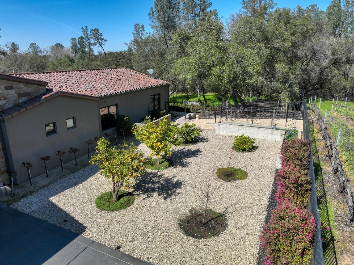 Detail Gallery Image 34 of 44 For 6505 Rutherford Canyon Rd, Loomis,  CA 95650 - 4 Beds | 4/1 Baths