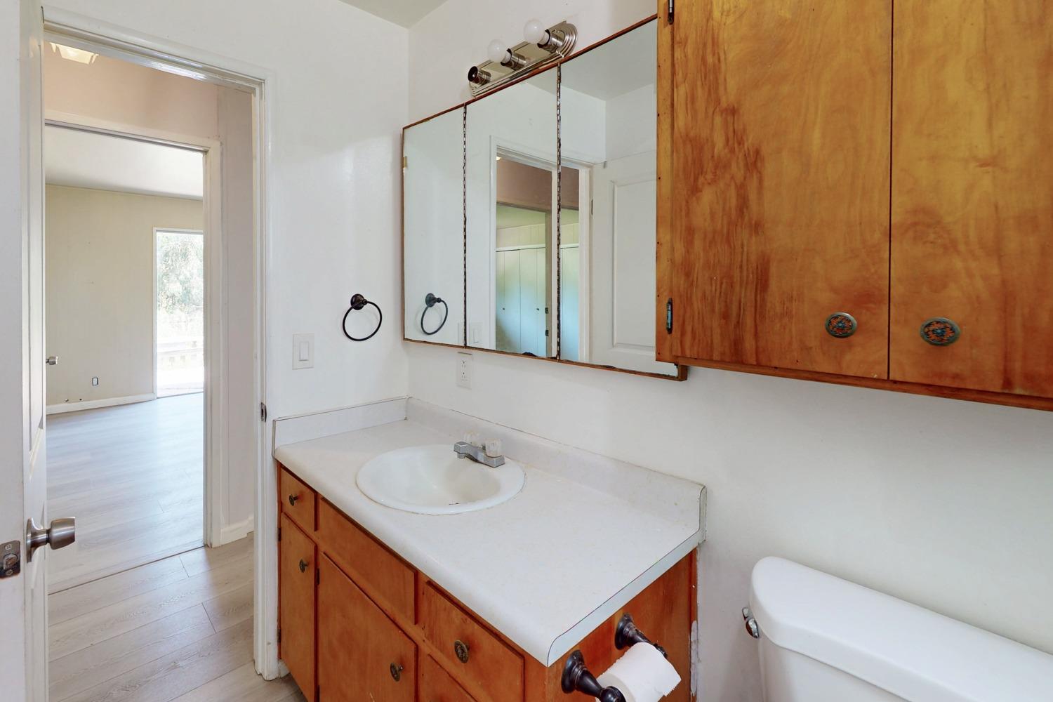 Detail Gallery Image 35 of 82 For 633 Cox Ln, Oroville,  CA 95965 - 3 Beds | 1/1 Baths