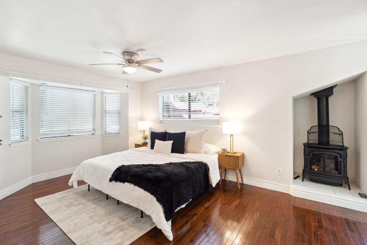 Detail Gallery Image 11 of 34 For 497 Washington Irving Dr, Colfax,  CA 95713 - 4 Beds | 2 Baths