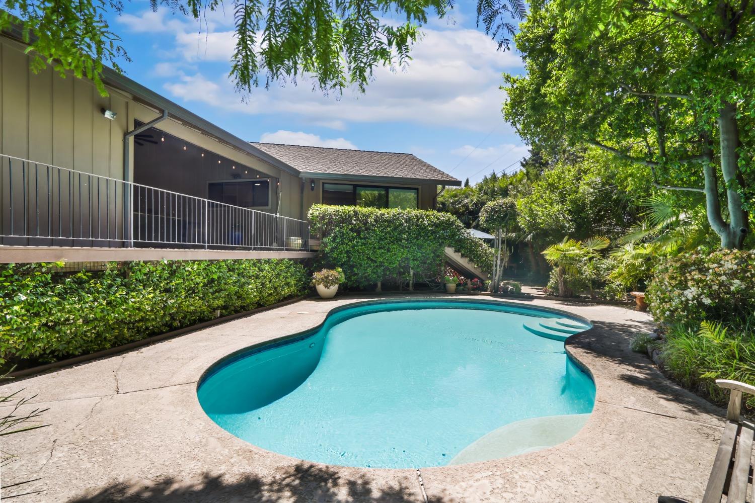 Detail Gallery Image 40 of 50 For 3305 Inverness Ct, Sacramento,  CA 95821 - 5 Beds | 3/1 Baths