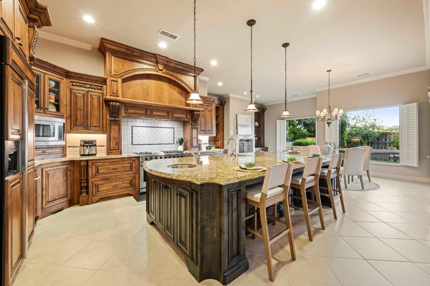 Detail Gallery Image 32 of 60 For 109 Roberts Pl, Roseville,  CA 95661 - 4 Beds | 3 Baths