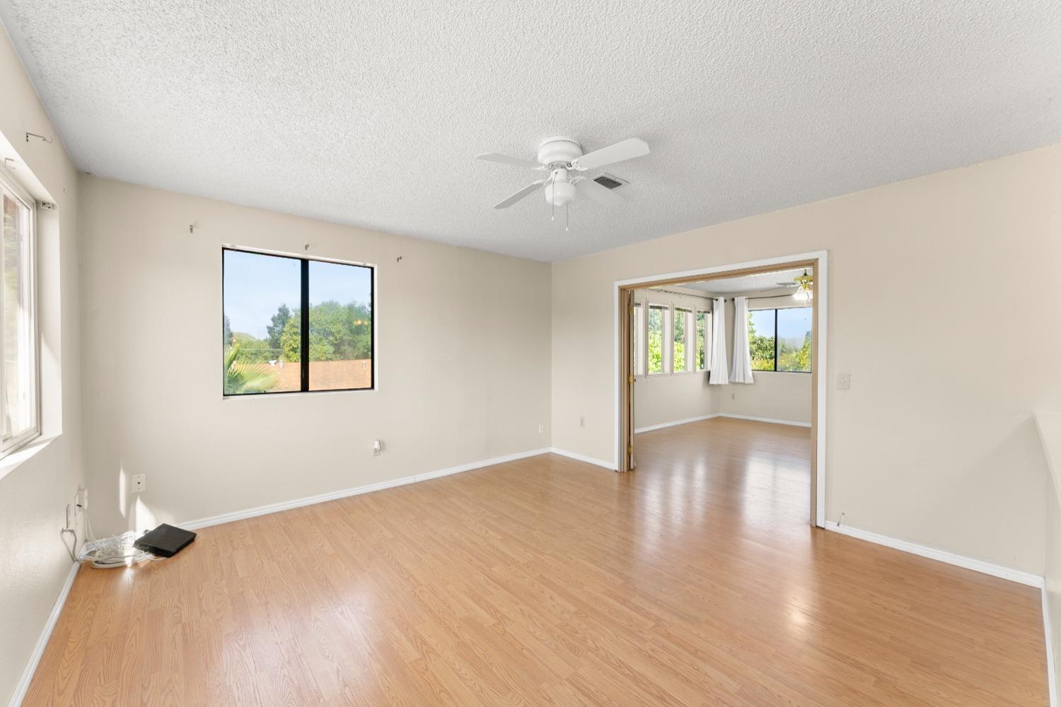 Detail Gallery Image 47 of 84 For 8905 Fredric, Sacramento,  CA 95826 - 4 Beds | 3 Baths