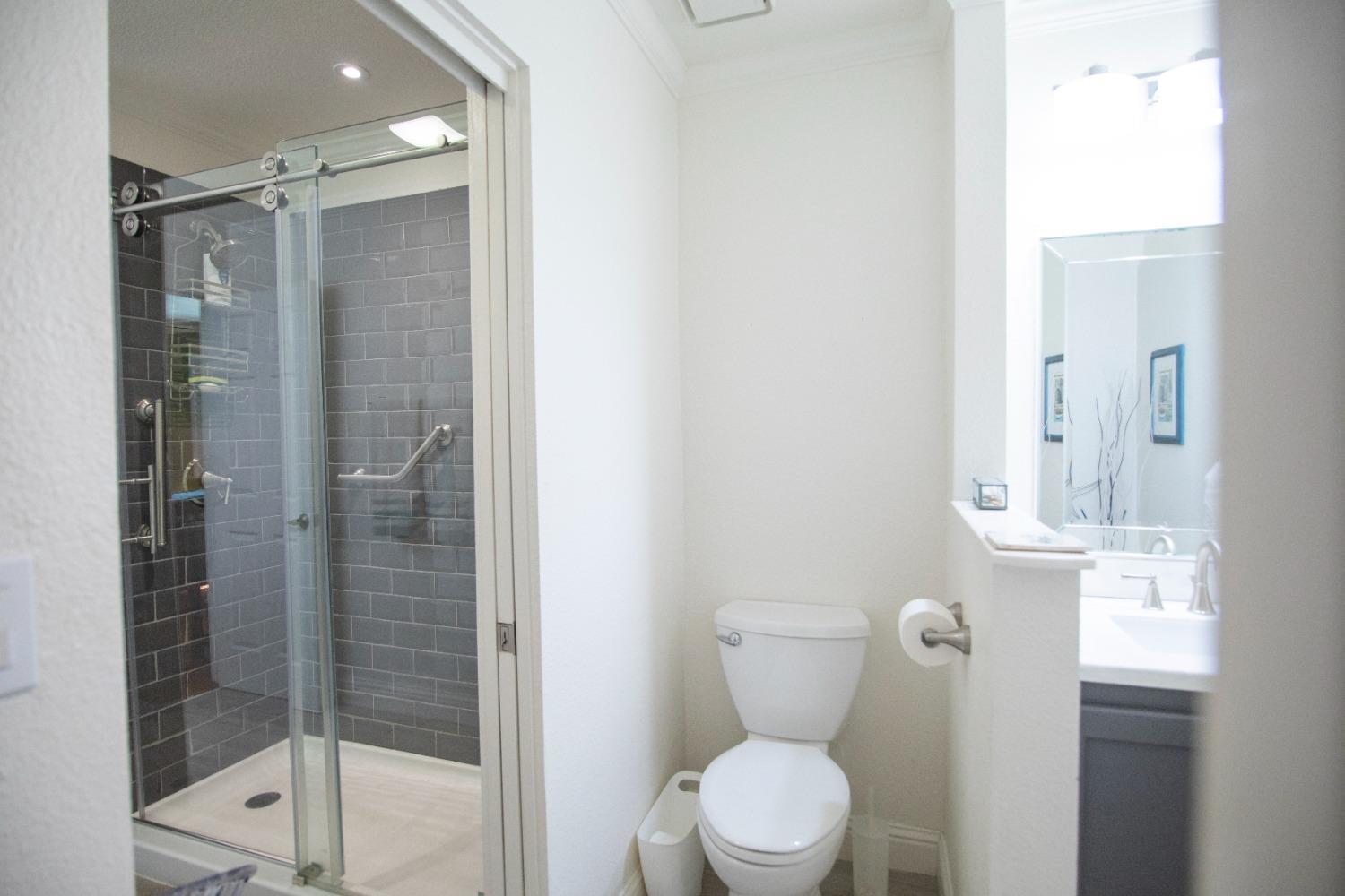 Detail Gallery Image 31 of 51 For 5815 Morgan Pl #1,  Stockton,  CA 95219 - 2 Beds | 1 Baths