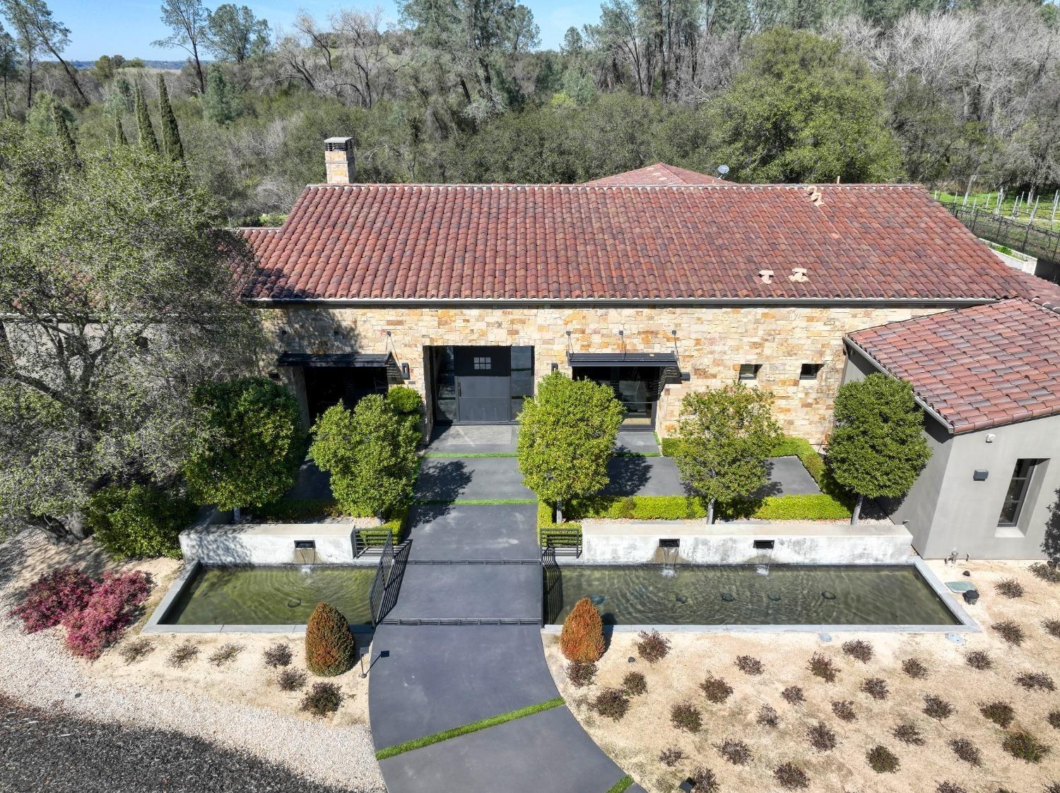 Detail Gallery Image 2 of 44 For 6505 Rutherford Canyon Rd, Loomis,  CA 95650 - 4 Beds | 4/1 Baths