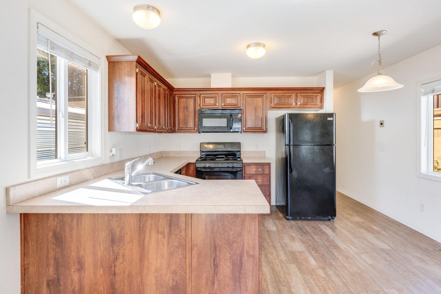 Detail Gallery Image 11 of 35 For 2933 Forebay Rd 6, Pollock Pines,  CA 95726 - 2 Beds | 2 Baths