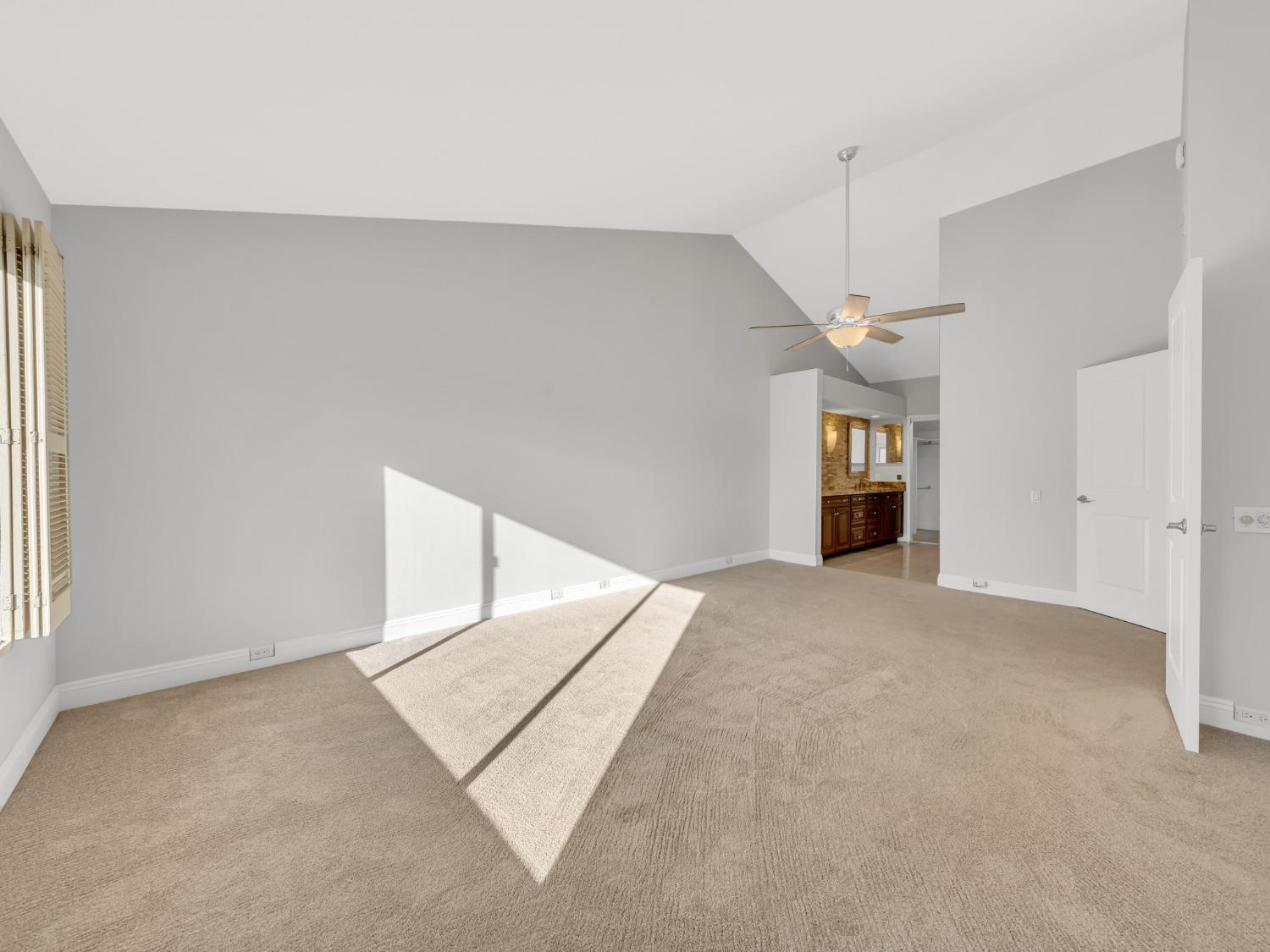 Detail Gallery Image 28 of 49 For 11303 Gold Country Blvd, Gold River,  CA 95670 - 3 Beds | 2/1 Baths
