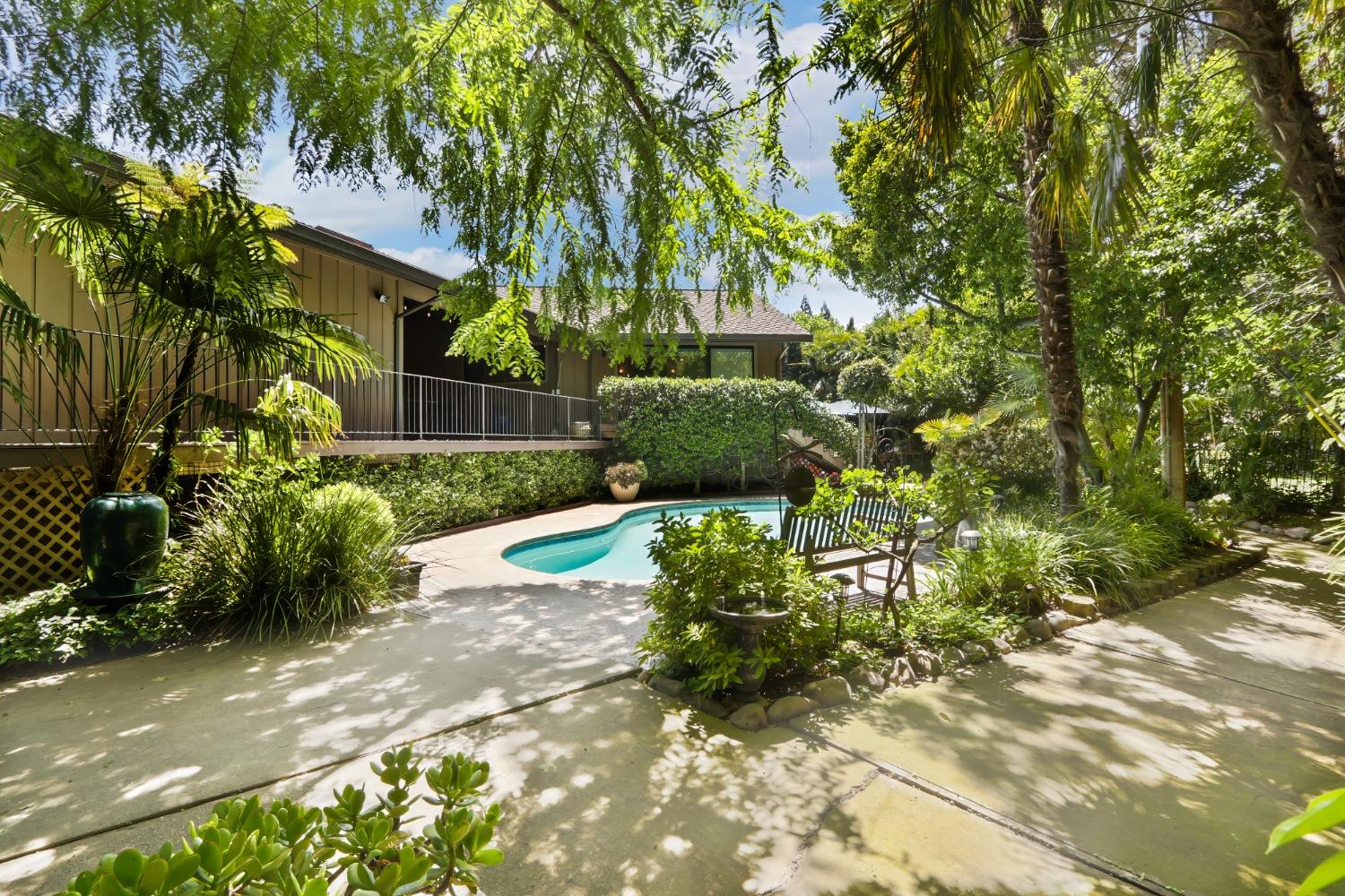 Detail Gallery Image 42 of 50 For 3305 Inverness Ct, Sacramento,  CA 95821 - 5 Beds | 3/1 Baths