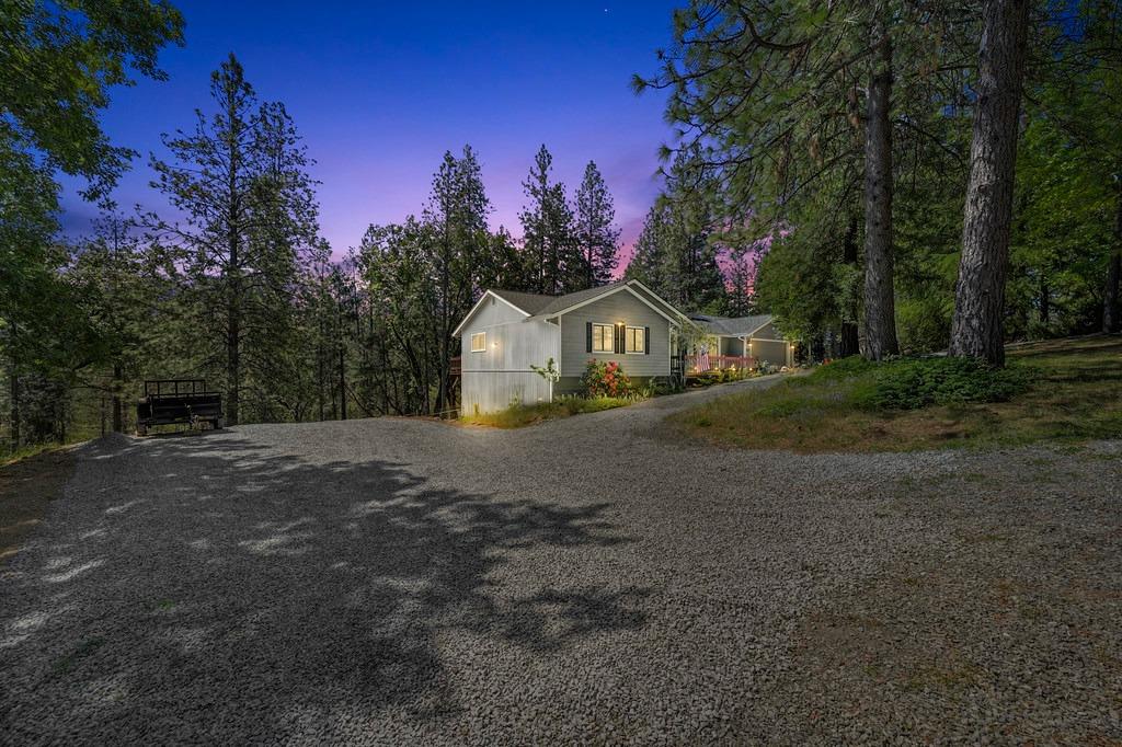 Detail Gallery Image 1 of 80 For 6127 Silverleaf Dr, Foresthill,  CA 95631 - 3 Beds | 2 Baths