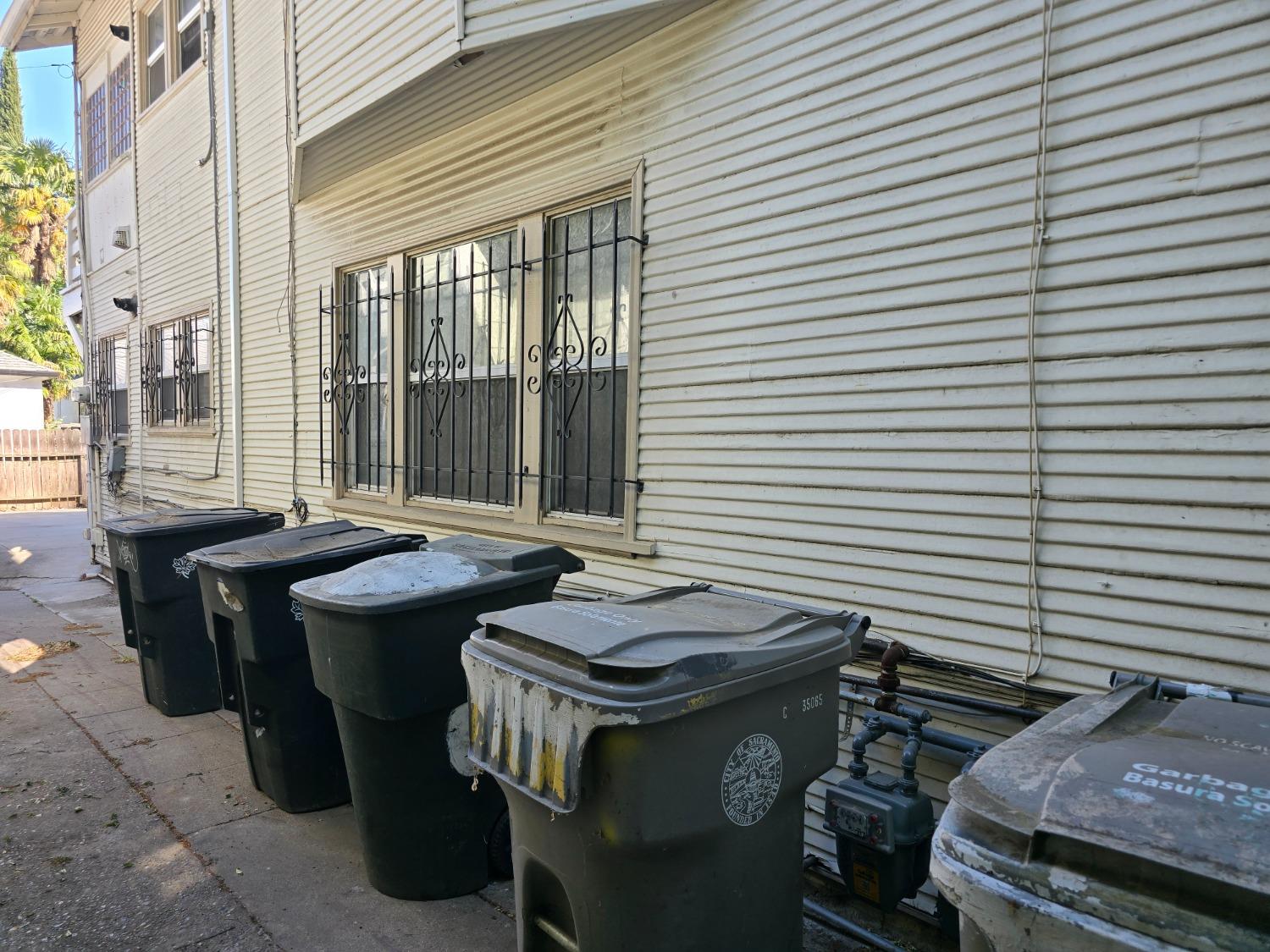12th Street, Sacramento, California image 19