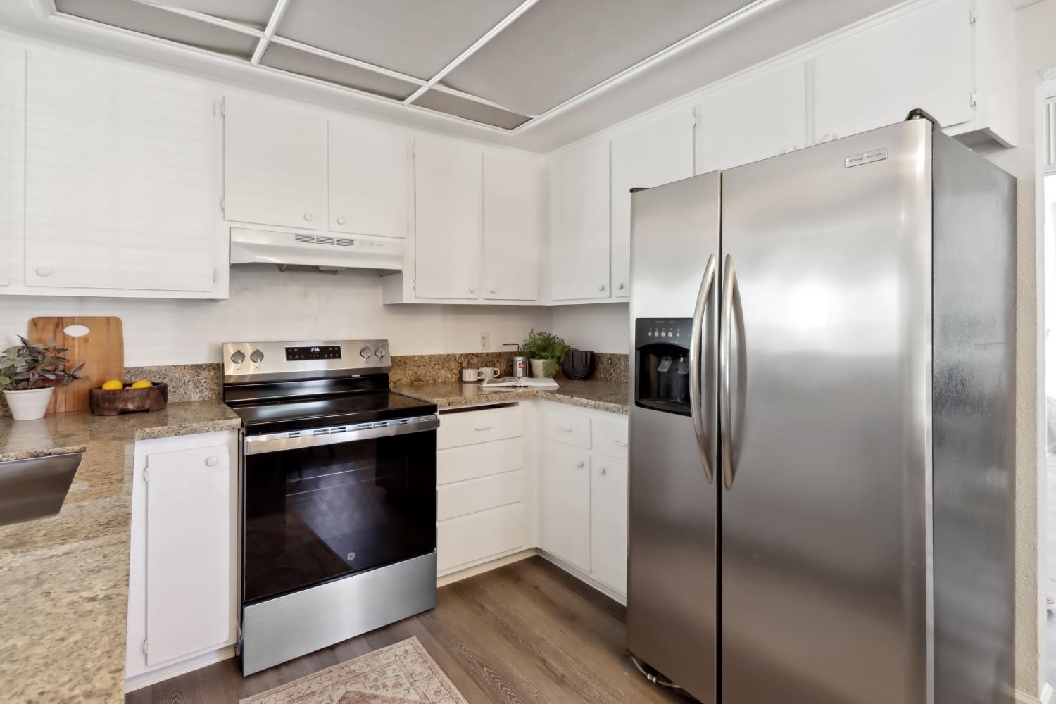 Detail Gallery Image 18 of 38 For 2888 Baronet Way, Sacramento,  CA 95833 - 4 Beds | 2 Baths