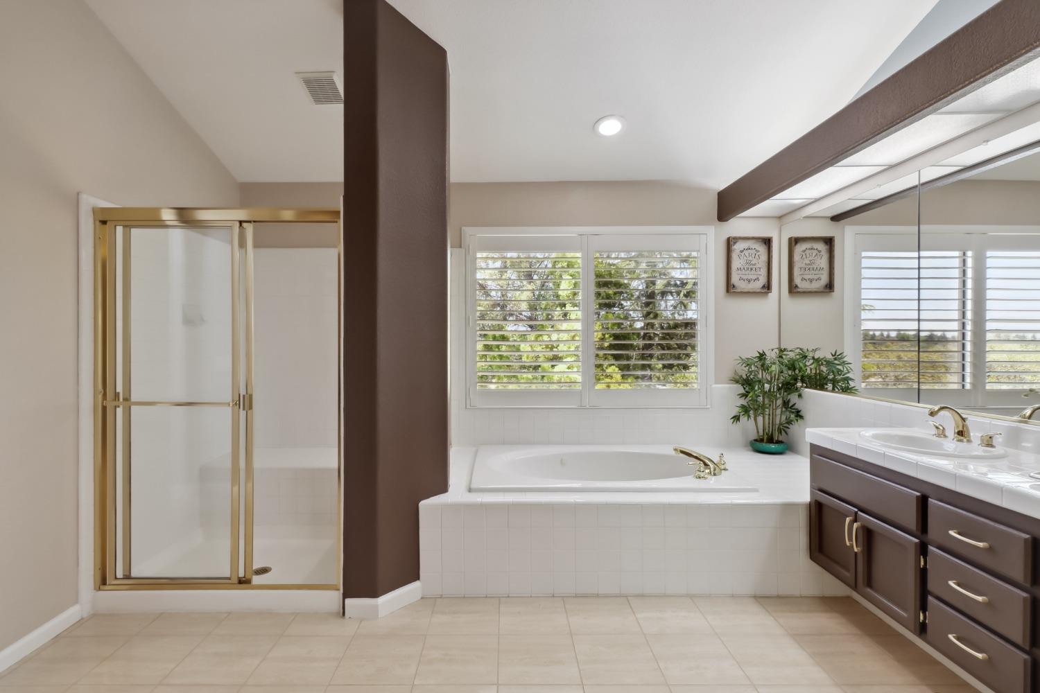 Detail Gallery Image 41 of 99 For 204 Davies Ct, Folsom,  CA 95630 - 4 Beds | 2/1 Baths