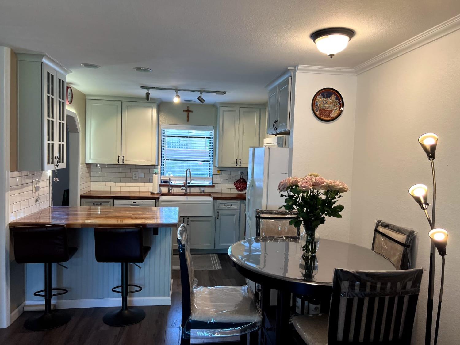 Detail Gallery Image 5 of 17 For 4291 Patterson Dr #17,  Diamond Springs,  CA 95619 - 2 Beds | 1/1 Baths