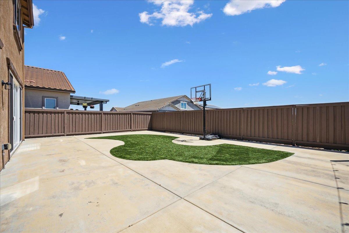 Detail Gallery Image 39 of 54 For 1304 Silversmith Ln, Rocklin,  CA 95765 - 5 Beds | 4 Baths