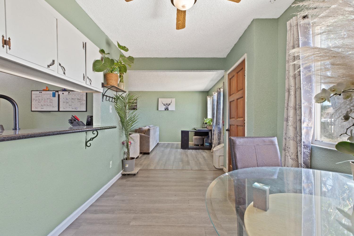 Detail Gallery Image 8 of 22 For 3612 Kentucky Ave, Riverbank,  CA 95367 - 2 Beds | 1 Baths