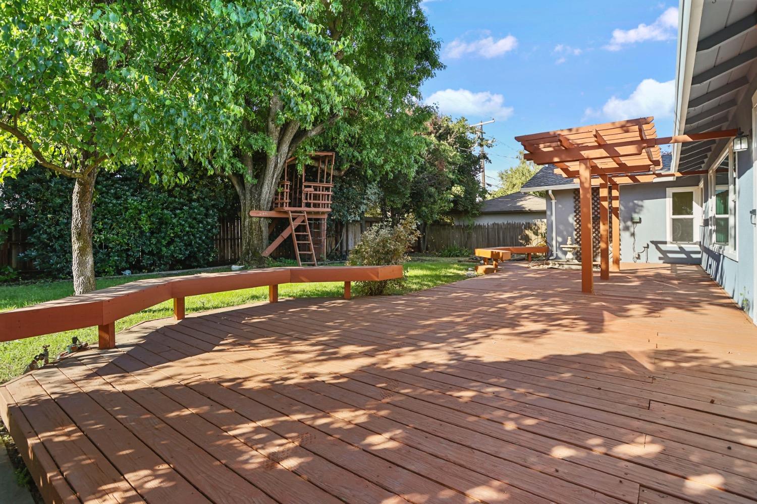 Detail Gallery Image 35 of 43 For 1152 Stanton Way, Stockton,  CA 95207 - 3 Beds | 2 Baths