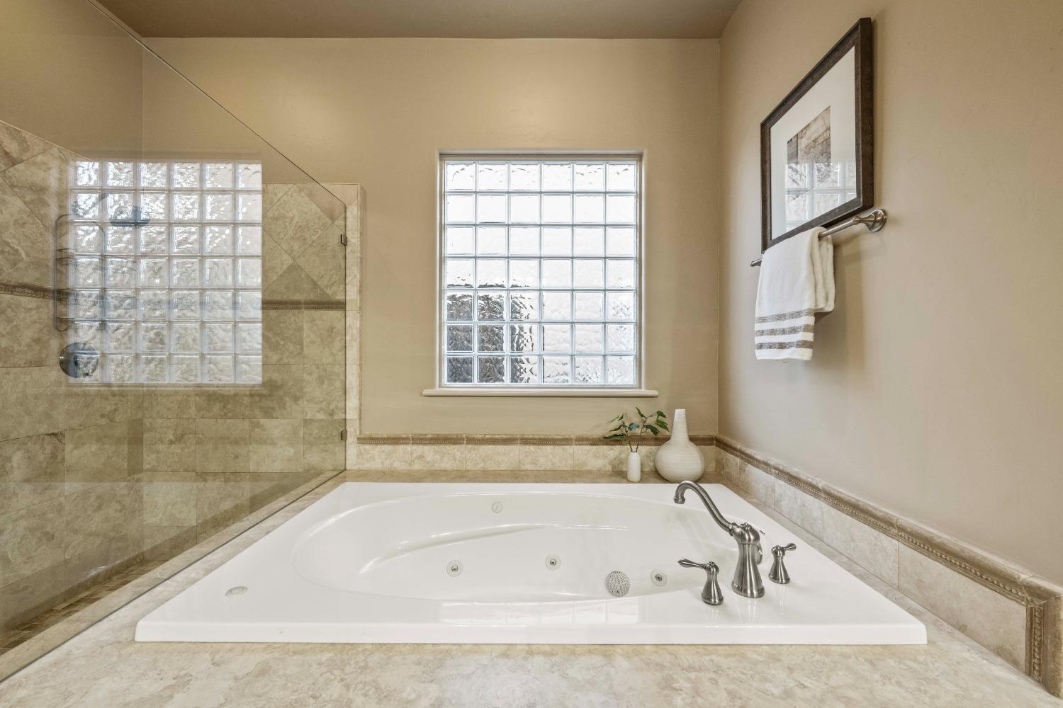 Detail Gallery Image 50 of 60 For 109 Roberts Pl, Roseville,  CA 95661 - 4 Beds | 3 Baths