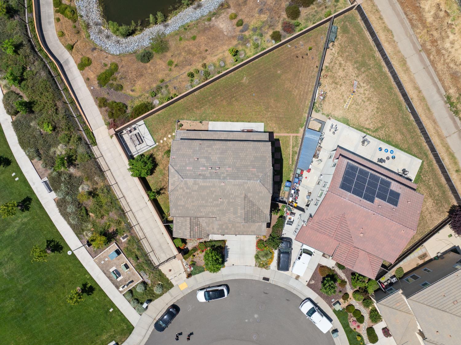 Detail Gallery Image 55 of 61 For 7753 Finnhorse Way, Sacramento,  CA 95828 - 4 Beds | 3 Baths