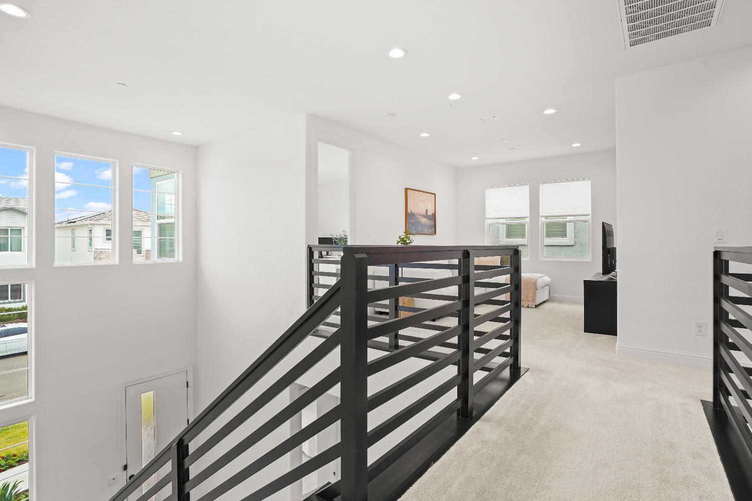 Detail Gallery Image 38 of 71 For 12840 Pier View Way, Rancho Cordova,  CA 95742 - 4 Beds | 3/1 Baths