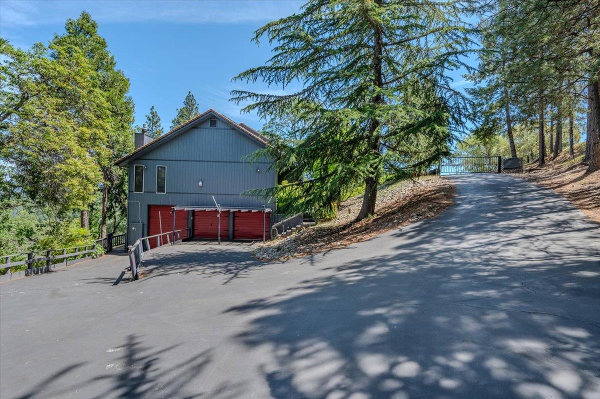 Detail Gallery Image 64 of 67 For 17444 Troy Ct, Grass Valley,  CA 95949 - 4 Beds | 4 Baths
