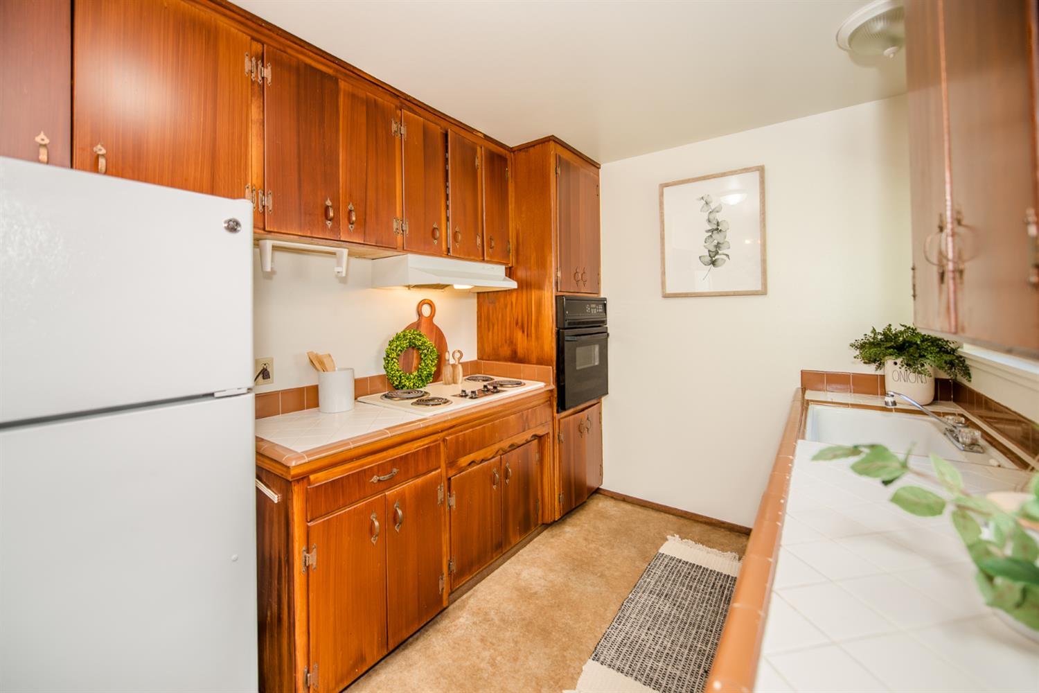 Detail Gallery Image 8 of 21 For 625 Denise Dr, Woodland,  CA 95776 - 3 Beds | 1 Baths