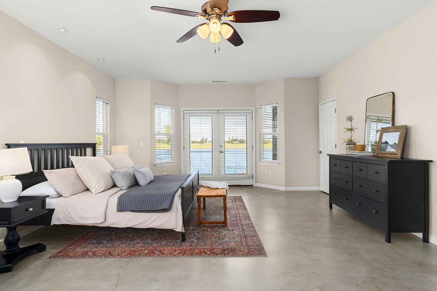 Detail Gallery Image 43 of 68 For 6065 County Road 22, Orland,  CA 95963 - 4 Beds | 3/1 Baths