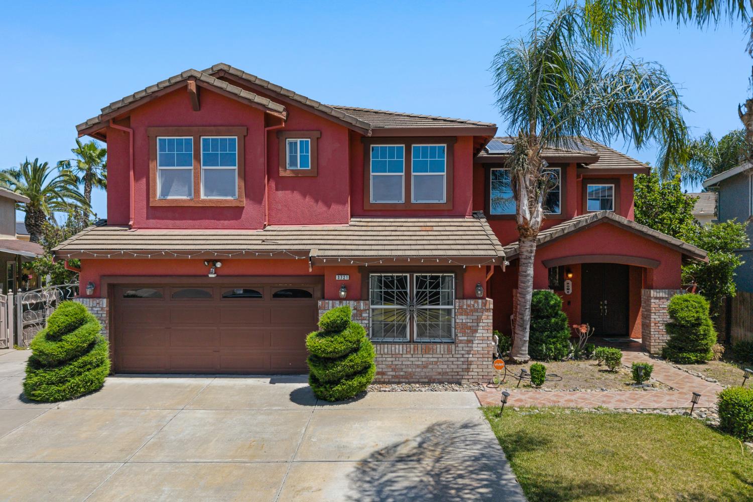 Massimo Circle, Stockton, California image 3