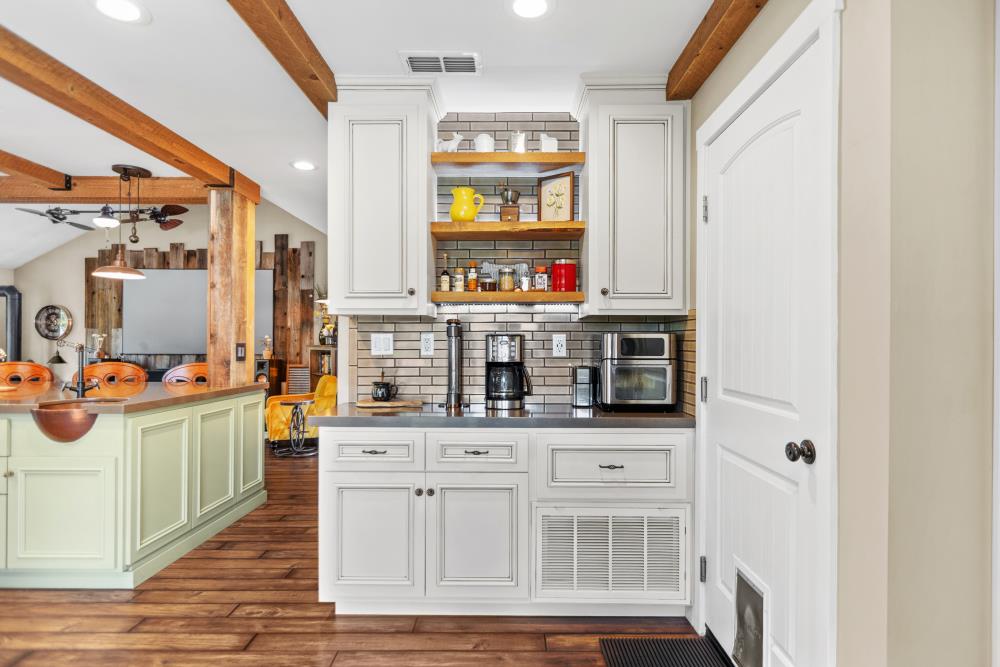 Detail Gallery Image 23 of 99 For 7020 Rathmore Ct, Elk Grove,  CA 95758 - 3 Beds | 2/1 Baths